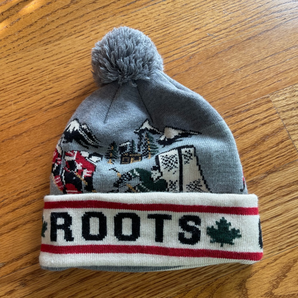 Roots beanie